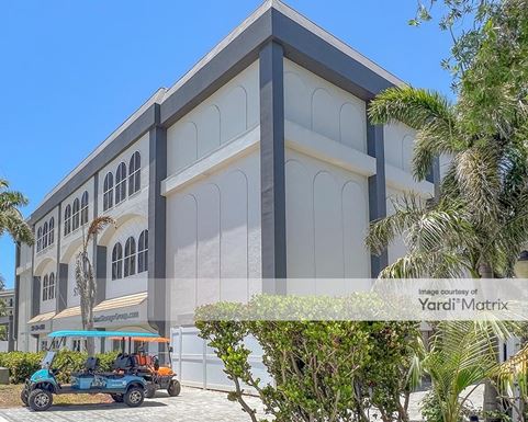 Source URL: https://cdnsc.rentcafe.com/dmslivecafe/3/2017512/2017512-1-3.jpg?width=-1&height=385&quality=80