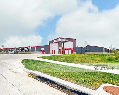 Source URL: https://cdnsc.rentcafe.com/dmslivecafe/3/2017550/2017550-1-1.jpg?width=-1&height=385&quality=80