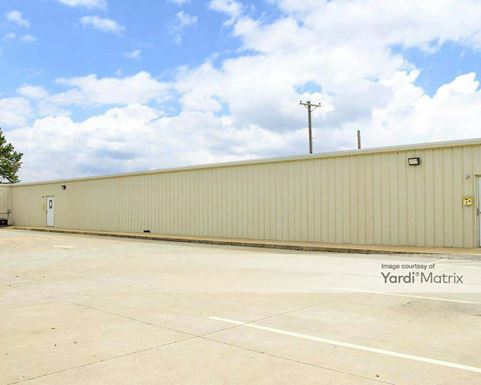 Source URL: https://cdnsc.rentcafe.com/dmslivecafe/3/2017559/2017559-1-3.jpg?width=-1&height=385&quality=80