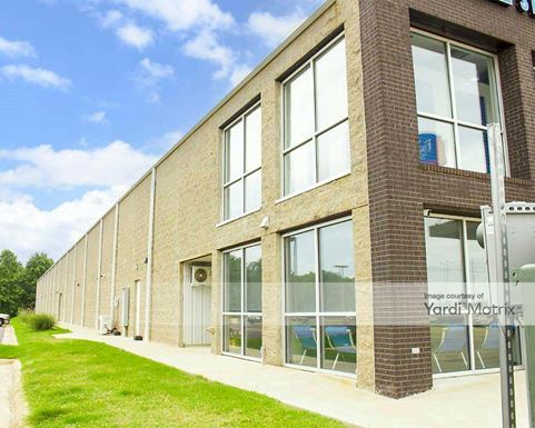 Source URL: https://cdnsc.rentcafe.com/dmslivecafe/3/2017560/2017560-1-2.jpg?width=-1&height=385&quality=80