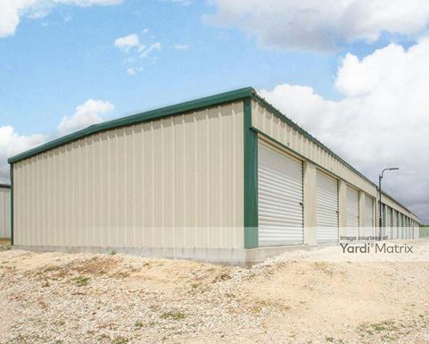 Source URL: https://cdnsc.rentcafe.com/dmslivecafe/3/2017573/2017573-1-5.jpg?width=-1&height=385&quality=80