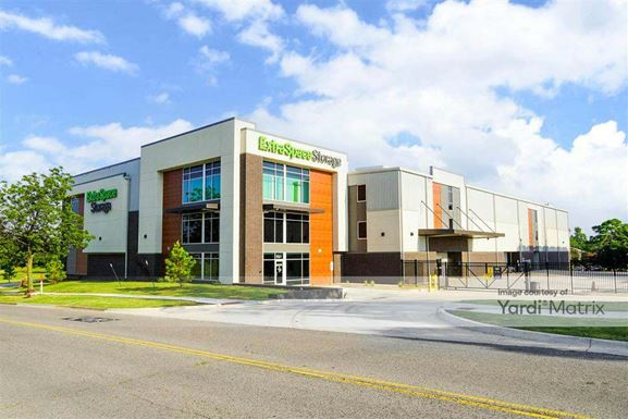 Source URL: https://cdnsc.rentcafe.com/dmslivecafe/3/2017580/2017580-1-3.jpg?width=-1&height=385&quality=80