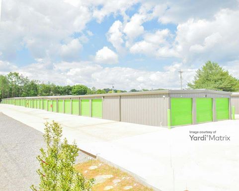 Source URL: https://cdnsc.rentcafe.com/dmslivecafe/3/2017582/2017582-1-4.jpg?width=-1&height=385&quality=80