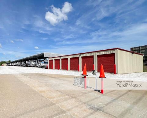 Source URL: https://cdnsc.rentcafe.com/dmslivecafe/3/2017624/2017624-1-4.jpg?width=-1&height=385&quality=80