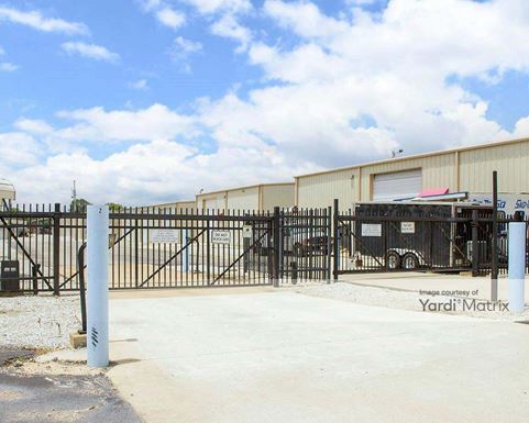 Source URL: https://cdnsc.rentcafe.com/dmslivecafe/3/2017644/2017644-1-2.jpg?width=-1&height=385&quality=80