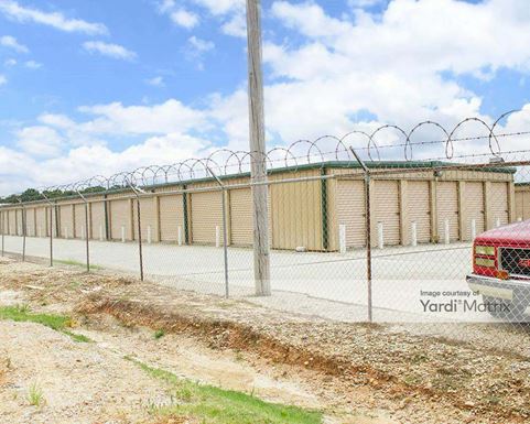 Source URL: https://cdnsc.rentcafe.com/dmslivecafe/3/2017645/2017645-1-3.jpg?width=-1&height=385&quality=80