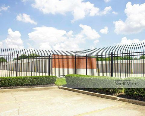 Source URL: https://cdnsc.rentcafe.com/dmslivecafe/3/2017650/2017650-1-2.jpg?width=-1&height=385&quality=80