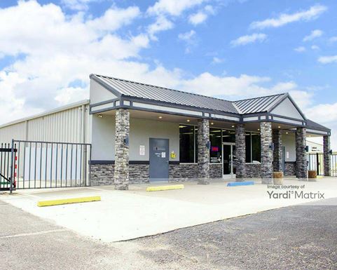 Source URL: https://cdnsc.rentcafe.com/dmslivecafe/3/2017652/2017652-1-3.jpg?width=-1&height=385&quality=80