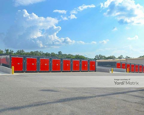 Source URL: https://cdnsc.rentcafe.com/dmslivecafe/3/2017664/2017664-1-3.jpg?width=-1&height=385&quality=80