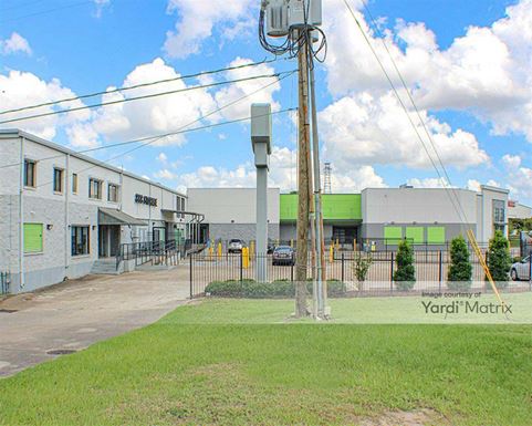 Source URL: https://cdnsc.rentcafe.com/dmslivecafe/3/2017669/2017669-1-4.jpg?width=-1&height=385&quality=80