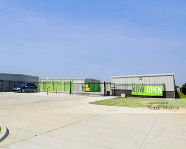 Storage Units for Rent available at 14315 South Portland Avenue, Edmond, OK 73025