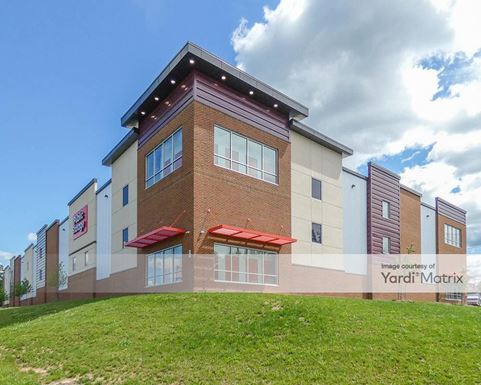 Source URL: https://cdnsc.rentcafe.com/dmslivecafe/3/2017677/2017677-1-3.jpg?width=-1&height=385&quality=80