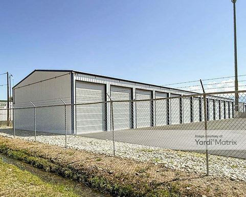 Source URL: https://cdnsc.rentcafe.com/dmslivecafe/3/2017683/2017683-1-2.jpg?width=-1&height=385&quality=80