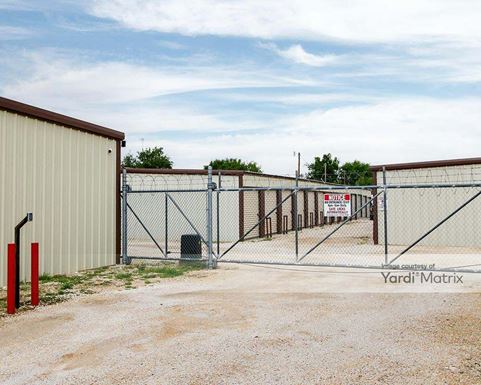 Source URL: https://cdnsc.rentcafe.com/dmslivecafe/3/2059511/2059511-1-3.jpg?width=-1&height=385&quality=80