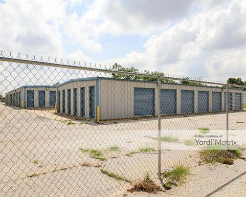 Source URL: https://cdnsc.rentcafe.com/dmslivecafe/3/2059519/2059519-1-2.jpg?width=-1&height=385&quality=80