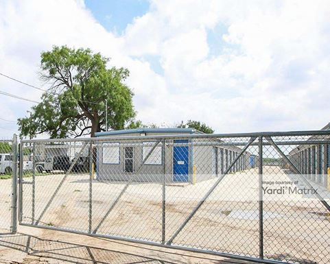 Source URL: https://cdnsc.rentcafe.com/dmslivecafe/3/2059519/2059519-1-3.jpg?width=-1&height=385&quality=80