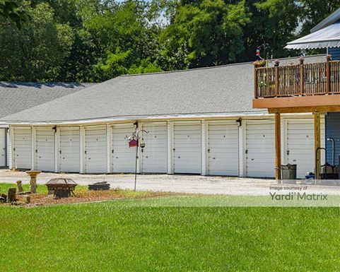 Source URL: https://cdnsc.rentcafe.com/dmslivecafe/3/2059535/2059535-1-3.jpg?width=-1&height=385&quality=80