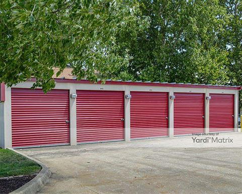 Source URL: https://cdnsc.rentcafe.com/dmslivecafe/3/2059560/2059560-1-3.jpg?width=-1&height=385&quality=80