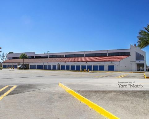 Source URL: https://cdnsc.rentcafe.com/dmslivecafe/3/2059563/2059563-1-4.jpg?width=-1&height=385&quality=80