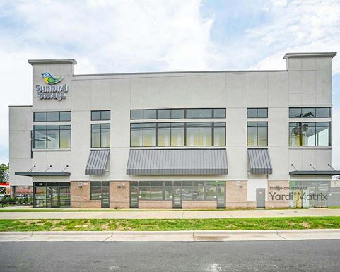 Source URL: https://cdnsc.rentcafe.com/dmslivecafe/3/2059593/2059593-1-3.jpg?width=-1&height=385&quality=80