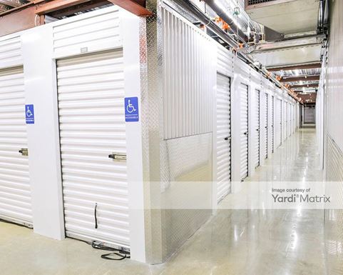 Source URL: https://cdnsc.rentcafe.com/dmslivecafe/3/2059608/2059608-1-4.jpg?width=-1&height=385&quality=80