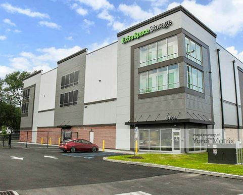 Source URL: https://cdnsc.rentcafe.com/dmslivecafe/3/2059617/2059617-1-3.jpg?width=-1&height=385&quality=80