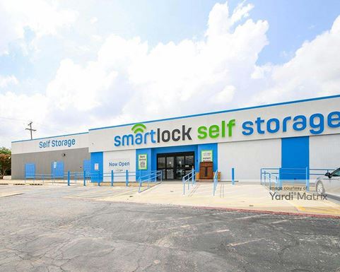 Source URL: https://cdnsc.rentcafe.com/dmslivecafe/3/2059629/2059629-1-3.jpg?width=-1&height=385&quality=80