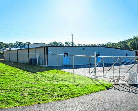 Source URL: https://cdnsc.rentcafe.com/dmslivecafe/3/2059638/2059638-1-4.jpg?width=-1&height=385&quality=80