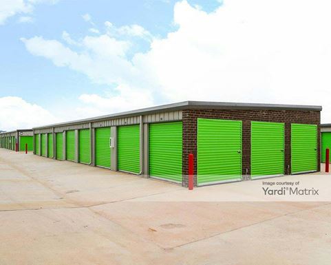 Source URL: https://cdnsc.rentcafe.com/dmslivecafe/3/2059648/2059648-1-2.jpg?width=-1&height=385&quality=80