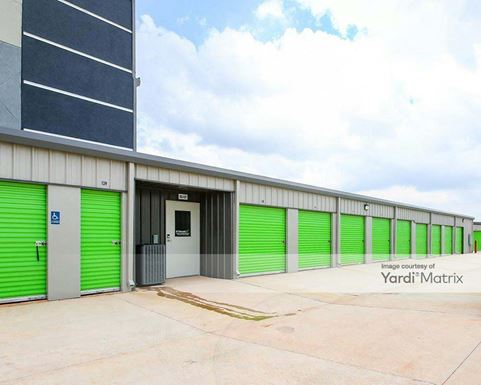 Source URL: https://cdnsc.rentcafe.com/dmslivecafe/3/2059648/2059648-1-5.jpg?width=-1&height=385&quality=80