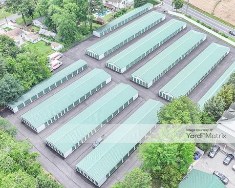 Source URL: https://cdnsc.rentcafe.com/dmslivecafe/3/2105713/2105713-1-5.jpg?width=-1&height=385&quality=80