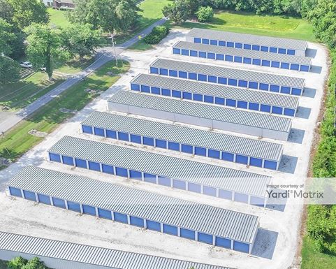 Source URL: https://cdnsc.rentcafe.com/dmslivecafe/3/2105717/2105717-1-3.jpg?width=-1&height=385&quality=80