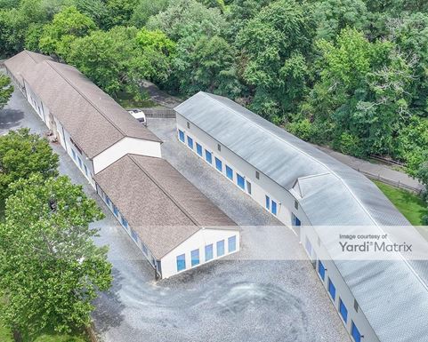 Source URL: https://cdnsc.rentcafe.com/dmslivecafe/3/2105730/2105730-1-3.jpg?width=-1&height=385&quality=80