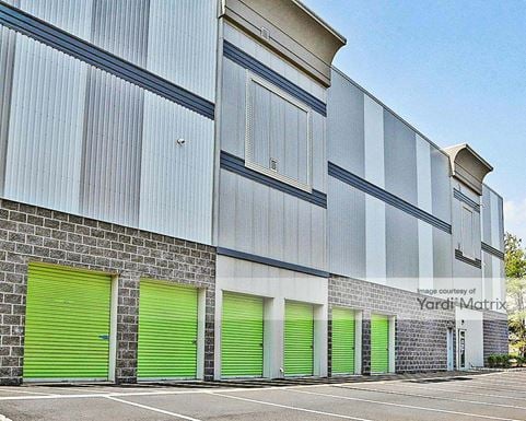 Source URL: https://cdnsc.rentcafe.com/dmslivecafe/3/2105753/2105753-1-4.jpg?width=-1&height=385&quality=80