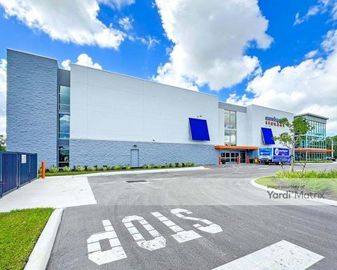 Source URL: https://cdnsc.rentcafe.com/dmslivecafe/3/2105770/2105770-1-3.jpg?width=-1&height=385&quality=80