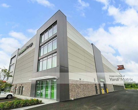 Source URL: https://cdnsc.rentcafe.com/dmslivecafe/3/2105771/2105771-1-1.jpg?width=-1&height=385&quality=80