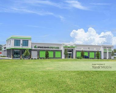 Storage Units for Rent available at 10193 County Line Road, Spring Hill, FL 34608