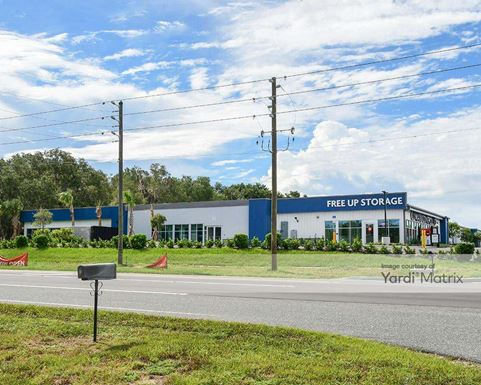 Source URL: https://cdnsc.rentcafe.com/dmslivecafe/3/2105785/2105785-1-3.jpg?width=-1&height=385&quality=80