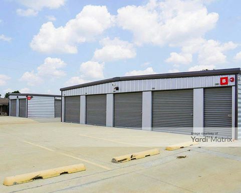 Source URL: https://cdnsc.rentcafe.com/dmslivecafe/3/2105818/2105818-1-2.jpg?width=-1&height=385&quality=80