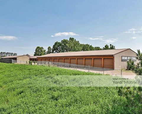 Source URL: https://cdnsc.rentcafe.com/dmslivecafe/3/2130124/2130124-1-3.jpg?width=-1&height=385&quality=80