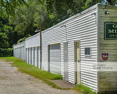 Storage Units for Rent available at 1753 North Milton Avenue, Springfield, IL 62702