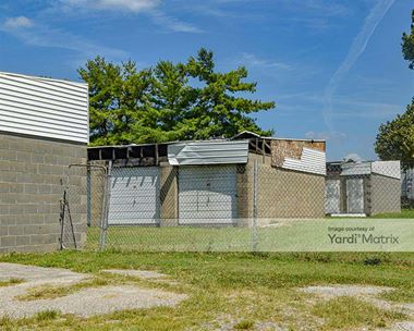 Storage Units for Rent available at 909 Taintor Road, Springfield, IL 62702
