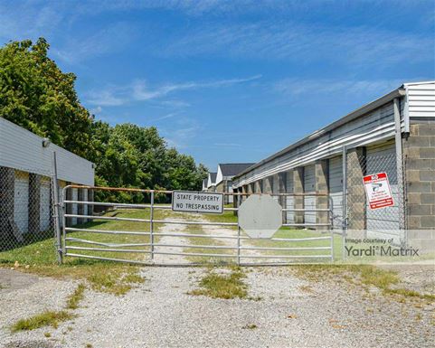 Source URL: https://cdnsc.rentcafe.com/dmslivecafe/3/2130165/2130165-1-3.jpg?width=-1&height=385&quality=80