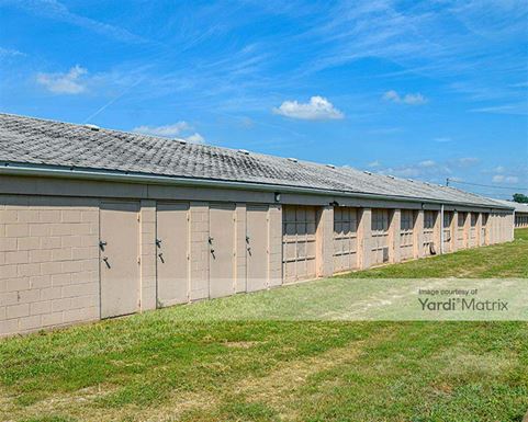 Source URL: https://cdnsc.rentcafe.com/dmslivecafe/3/2130176/2130176-1-2.jpg?width=-1&height=385&quality=80