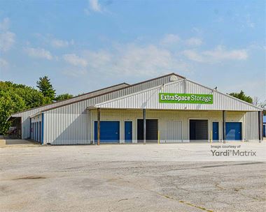 Storage Units for Rent available at 1102 East Morton Avenue, Jacksonville, IL 62650