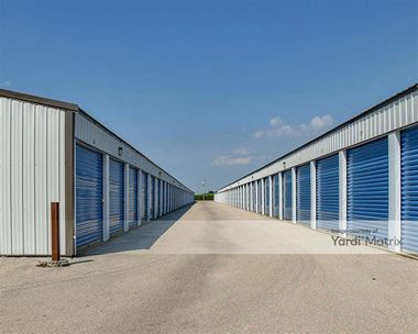 Storage Units for Rent available at 9132 State Route 4, Chatham, IL 62629
