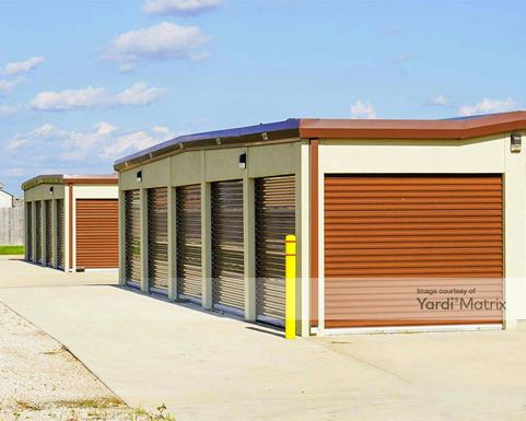 Source URL: https://cdnsc.rentcafe.com/dmslivecafe/3/2130187/2130187-1-3.jpg?width=-1&height=385&quality=80