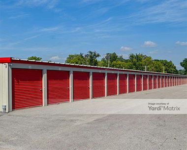 Storage Units for Rent available at 900 East Straight Street, Springfield, IL 62703