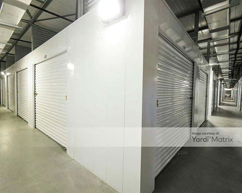 Source URL: https://cdnsc.rentcafe.com/dmslivecafe/3/2130204/2130204-1-3.jpg?width=-1&height=385&quality=80