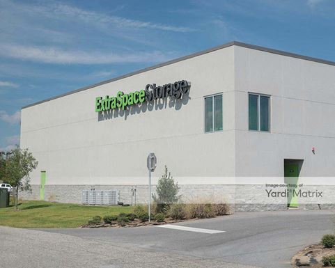 Source URL: https://cdnsc.rentcafe.com/dmslivecafe/3/2130216/2130216-1-5.jpg?width=-1&height=385&quality=80